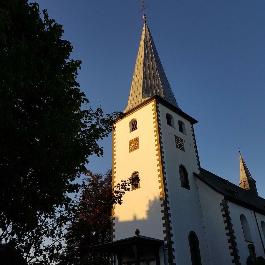 Freundliche Unterkunft Sauerland Meschede Zewnętrze zdjęcie
